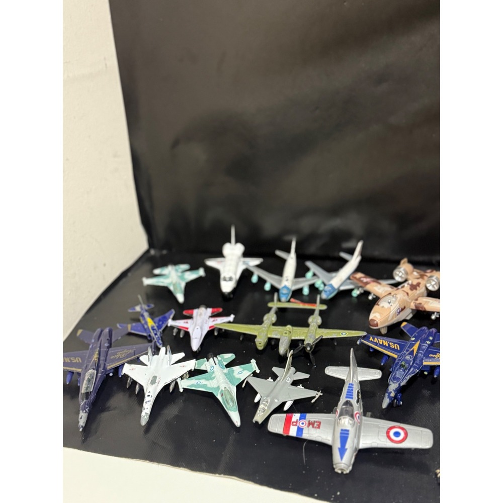 Lot of 13 Diecast Metal Mixed‎ Lot of Diecast Military Fighters